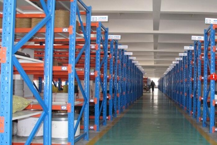 大型倉庫貨架的顏色為什么以藍色與桔色為主？